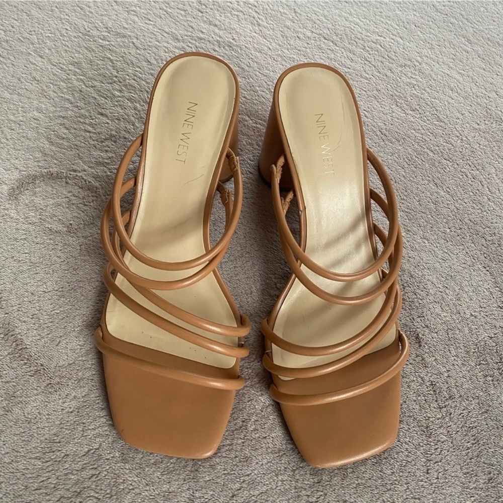 Nine West Girlie 3 Women’s strappy block heels